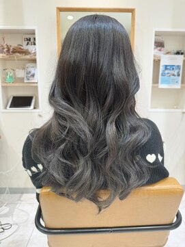 ヘアスタイル